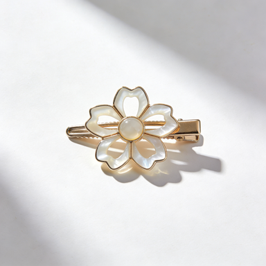 Elegant Shell Flower Hair Clip with Pearl Center
